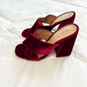 NWOB Schutz Callie Velvet Crossover Heeled Mules Red Wine Velour Size 9